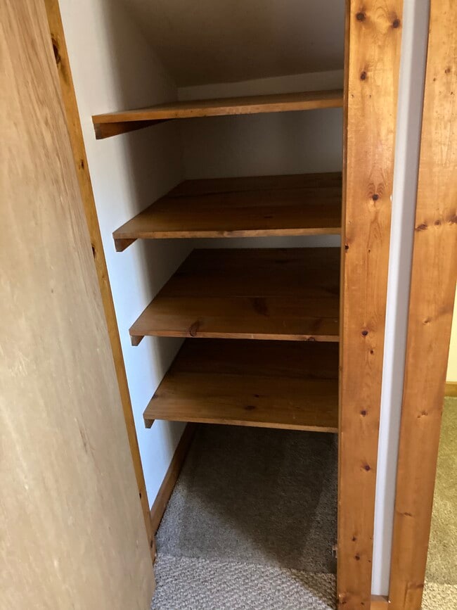 Photo - 223 Gibson St