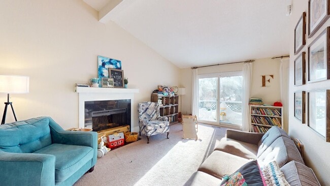 Photo - 542 Meadow Ct