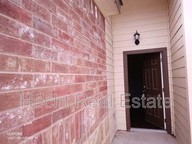 Photo - 1144 Stanley Rd