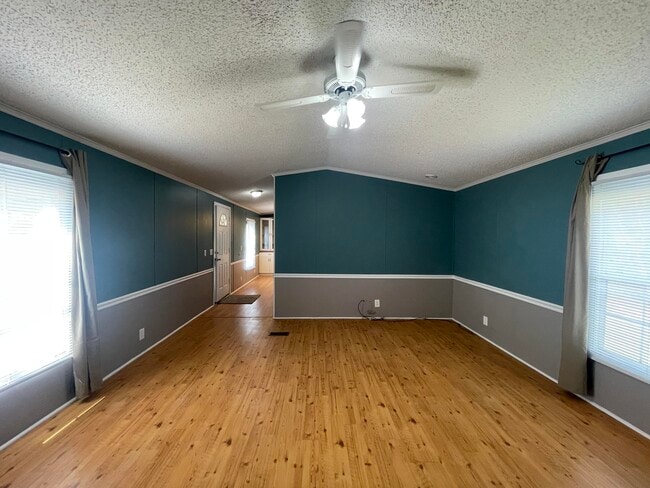 Photo - 4278 Horseshoe Ln