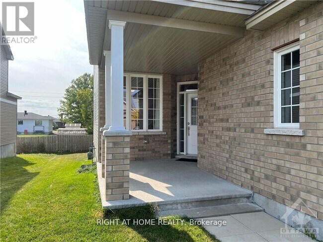 Photo - 145 Bert Hall St