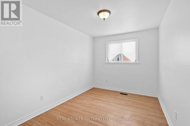 Photo - 11 Cathcart Crescent