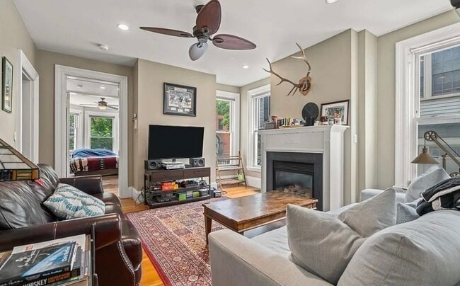 Photo - 279 K St Unit 2