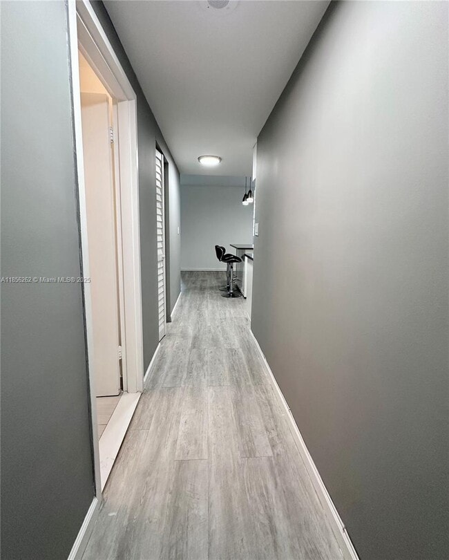 Photo - 999 Brickell Bay Dr Unit 709