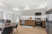 Penthouse III 4BR, 2BA - 1,432SF - Kitchen/Dining Room