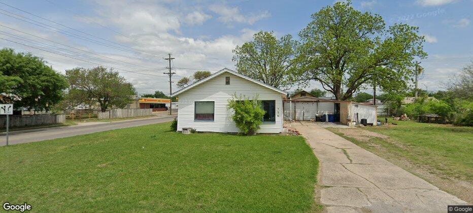 Photo - 115 W Willow Ave