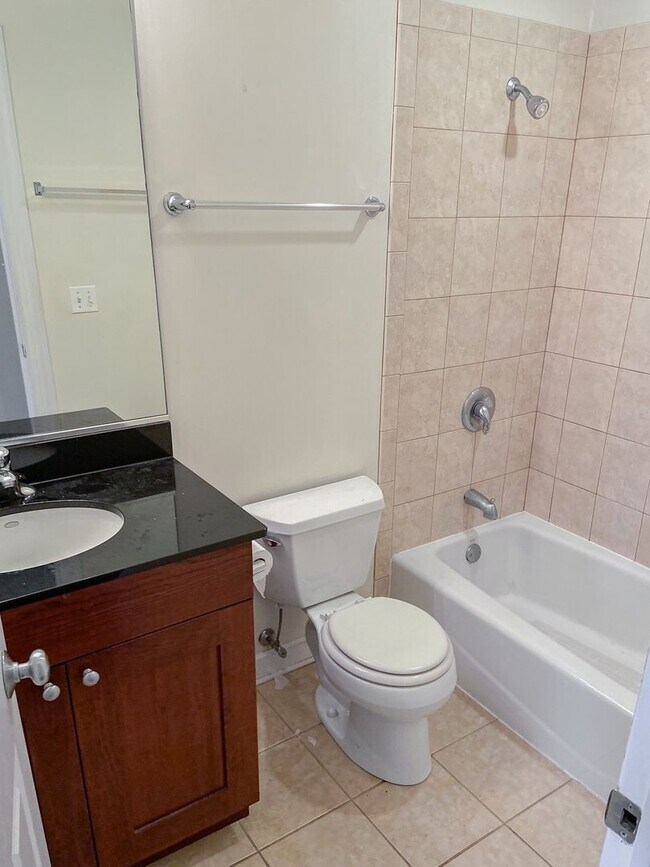 3114 N Racine Ave Unit 3N