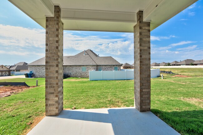 Photo - 12606 Shady Glen