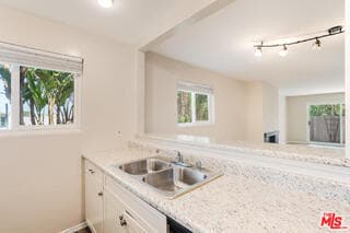 Photo - 6475 Kanan Dume Rd