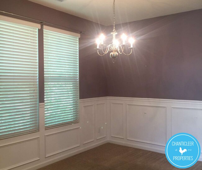 Photo - 4532 Tarkiln Pl