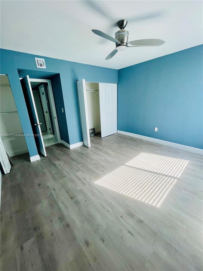 Photo - 1070 W 43rd Pl Townhome