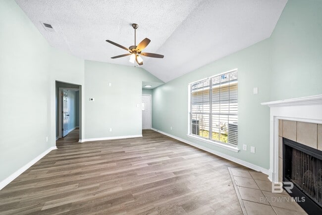 Photo - 603 Westchase Ct N