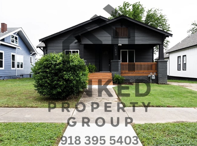 Building Photo - Beautifully Updated 3-Bedroom Home Near Downtown Tulsa