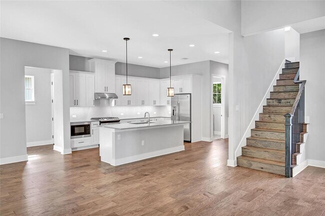 Photo - 3018 Sunridge Dr