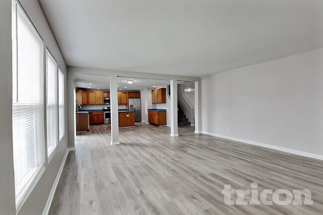 Photo - 3105 Arrowroot Ln