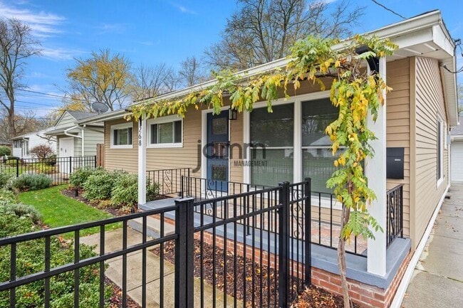 Photo - 268 Edgewood Dr