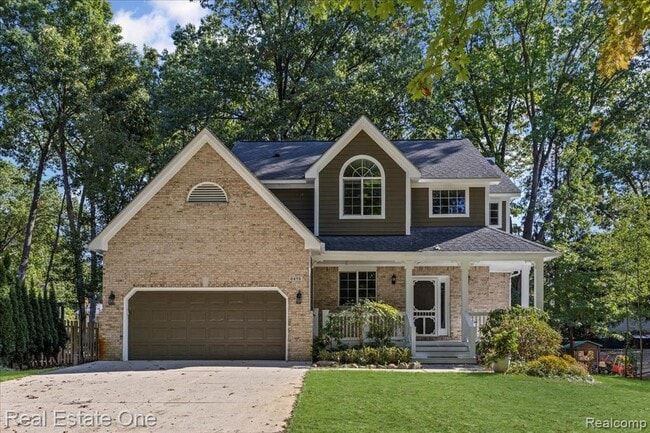 Photo - 2475 Horace St