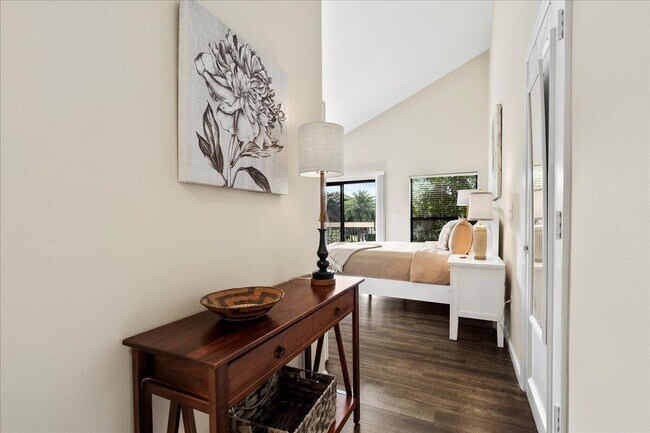 Photo - 11863 Wimbledon Cir Unidad 540