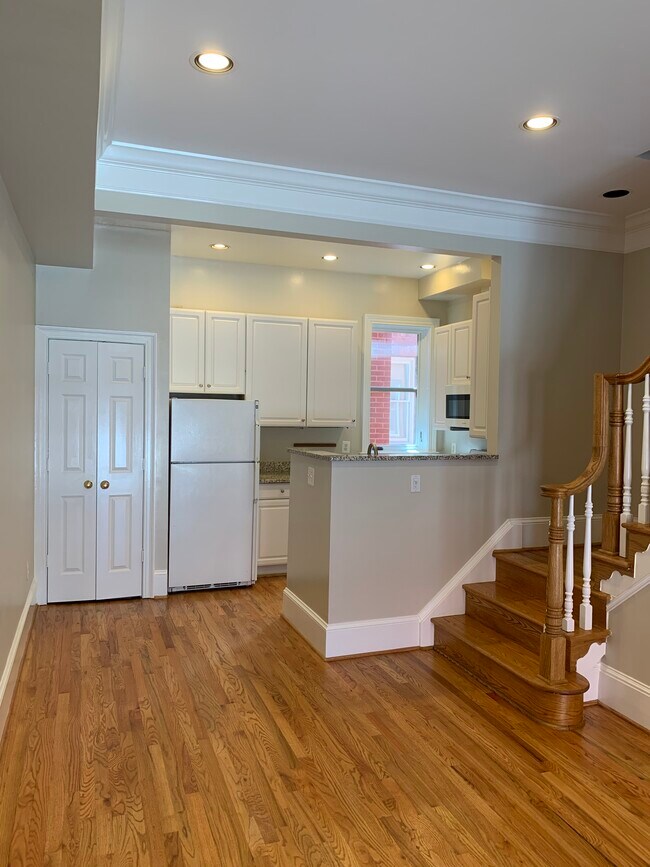 Photo - 2529 K St NW