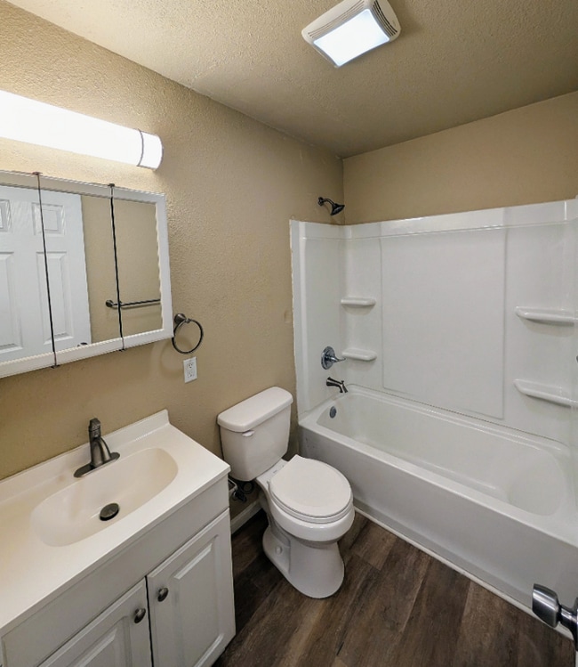 Photo - 618 Gambell St Unit 22