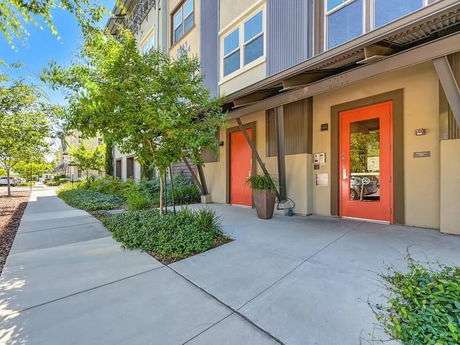 Photo - Premier 2/2 Condo in The Cannery- $500 OFF...