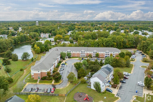 Kings Crest Seniors Apartments - Kings Crest Seniors Apartments