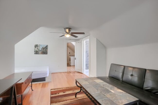 Photo - 3409 Portola Ave Unit 3411 Portola ave Apt 3 Pgh Pa 15214