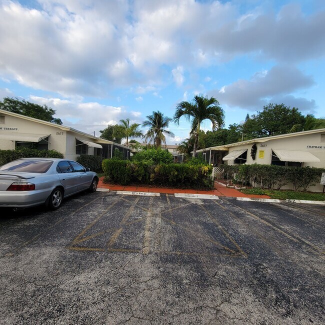 2617 Lincoln St Hollywood, FL 33020