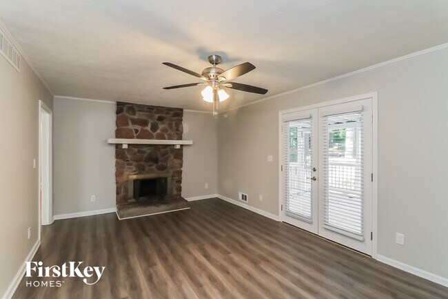 Photo - 2515 Cottonwood Dr