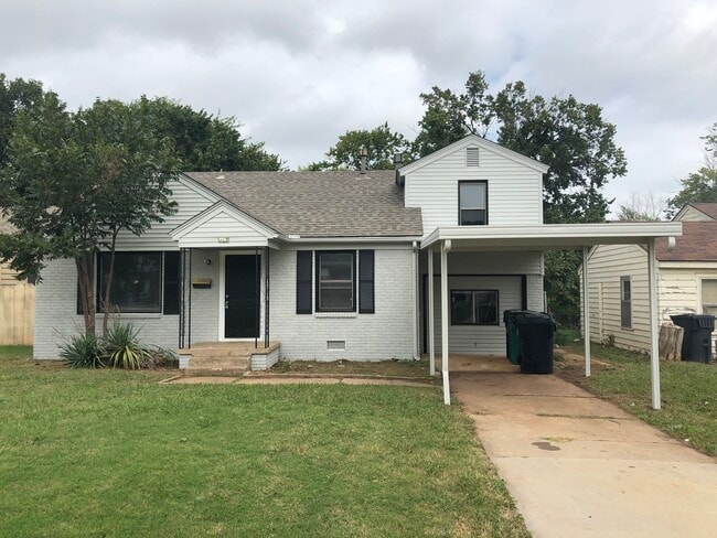 Photo - 1321 NE 44th St