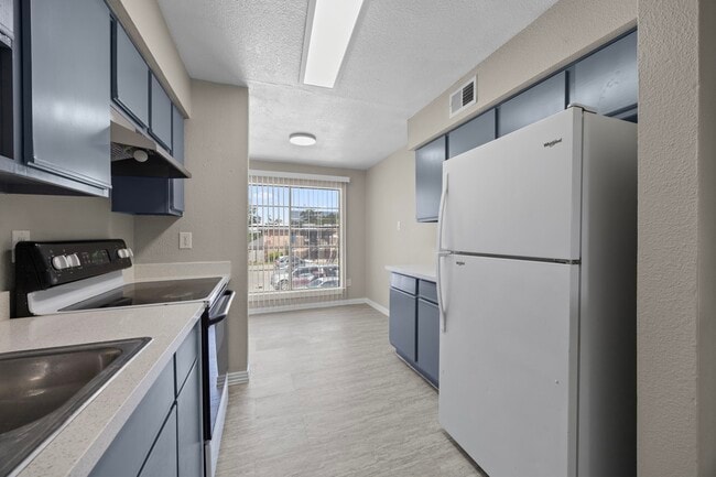 Photo - 9616 Long Point Rd