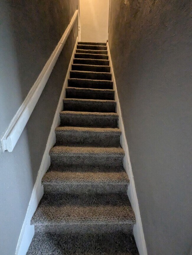 Photo - 3 Bedroom Home — Available December 26 in Columbus, KS!