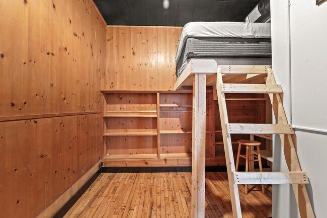 Photo - 136 Court St Unidad 2