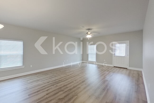 Photo - 13796 Pinyon Dr