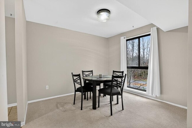 Photo - 2063 Royal Fern Ct Unit 39/21B