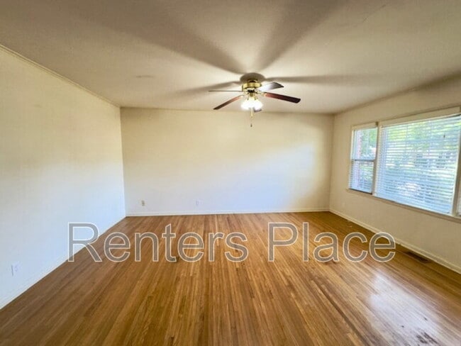 Photo - 5637 S Yorktown Pl