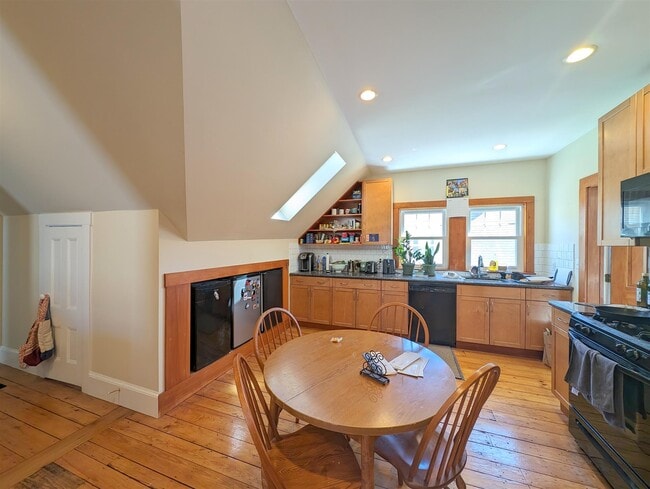 Photo - 48 Orchard St Unidad 3