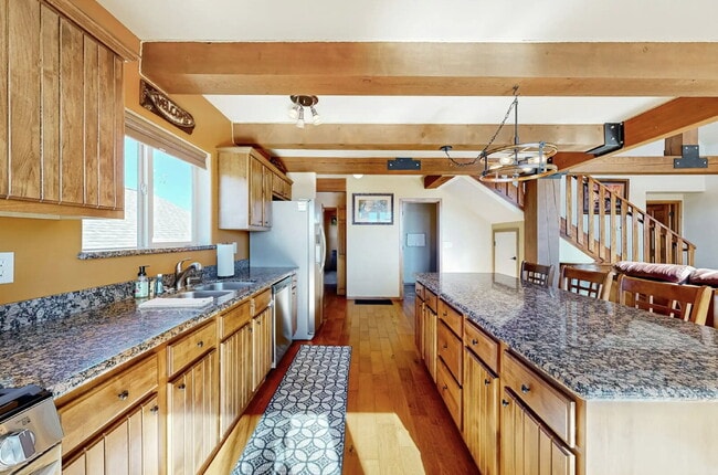 Photo - 760 S Creekside Dr