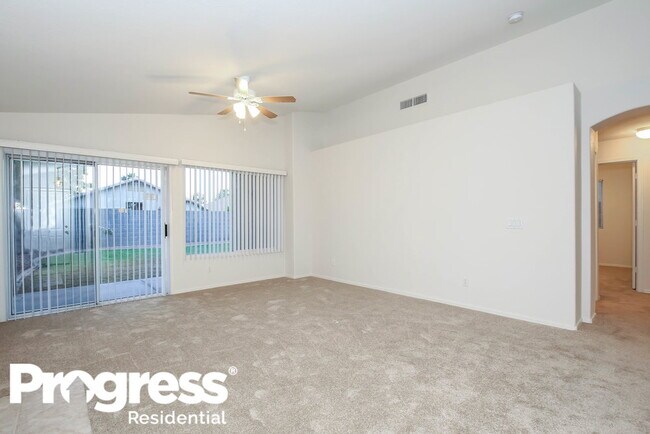 Photo - 8547 W Laurel Ln