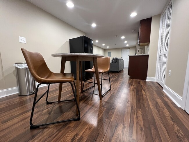 Photo - 4058 Edgewood Rd