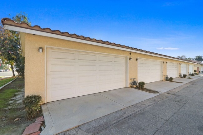 Photo - 3-Bedroom Home with Private Balcony in Pico Rivera FOR RENT