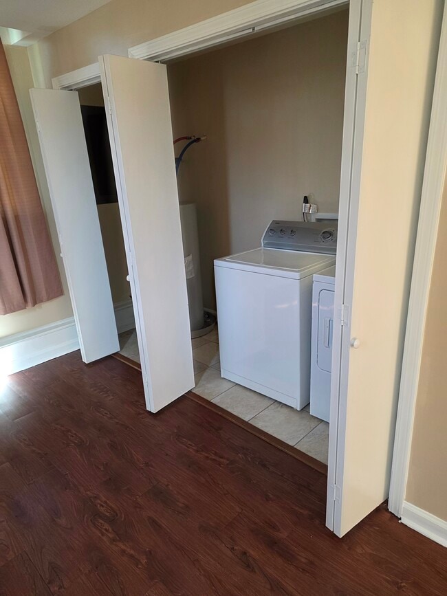 Photo - 3009 Sunnyview Dr