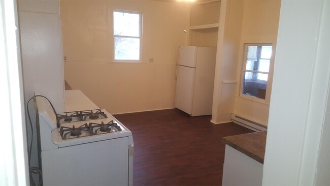 Photo - 244 Fayette St