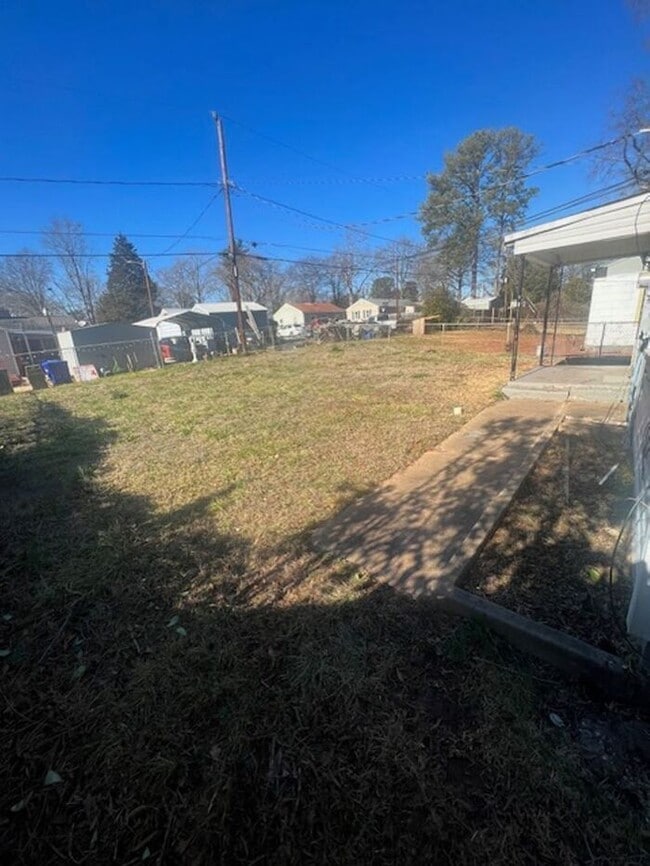 Photo - Newly Remodeled 2/1 Single Family House in...