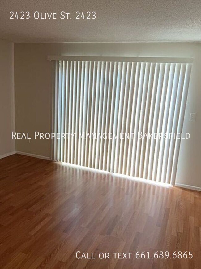 Photo - 2423 Olive St