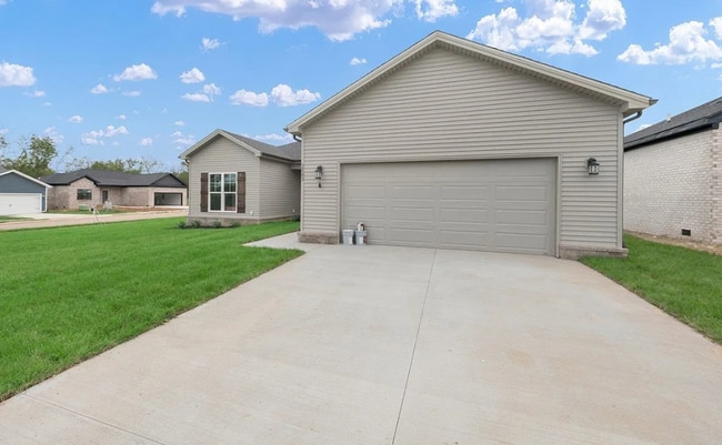 Photo - 2583 Cedrus Ave