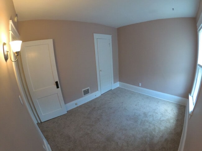 Dormitorio n.º 1 - 1026 W 30th St Unidad 2