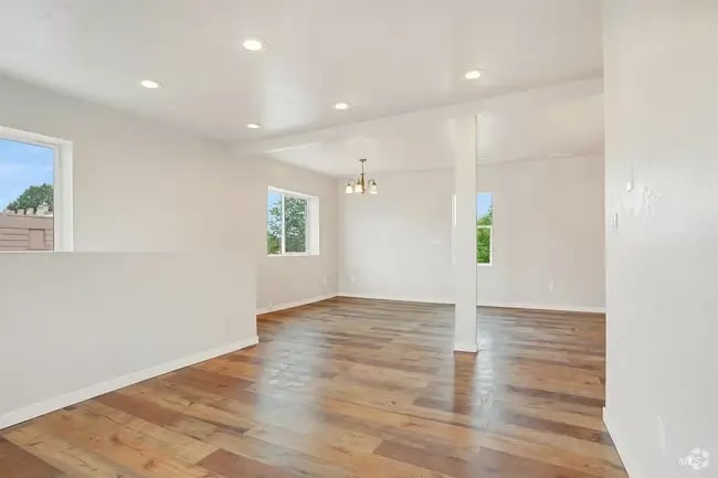 Building Photo - 1230 Miller Ave Unit 1 Rental