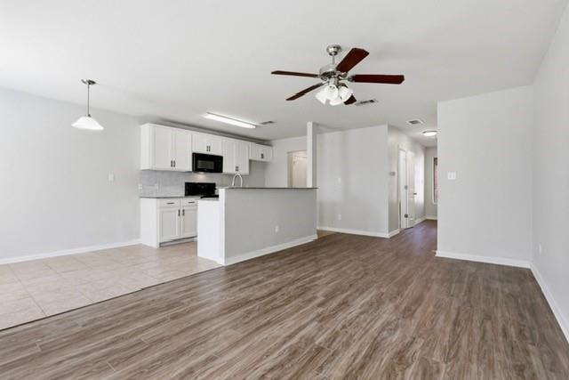 Photo - 2320 Bloomfield Dr