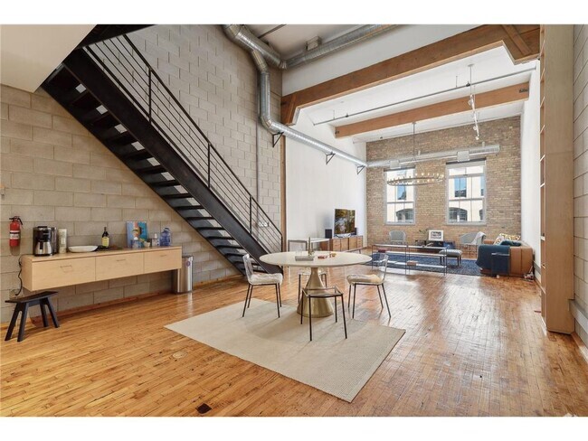 Building Photo - 801 N Washington Ave Unit 314 Rental